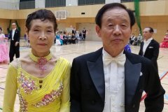 酒井　保明      　稲田　マサコ    　大阪府